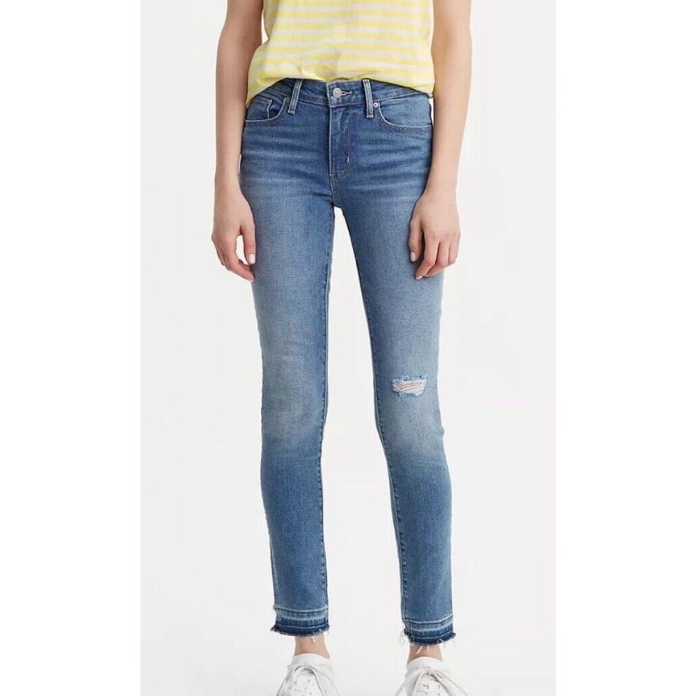 Levi’s skinny jeans
